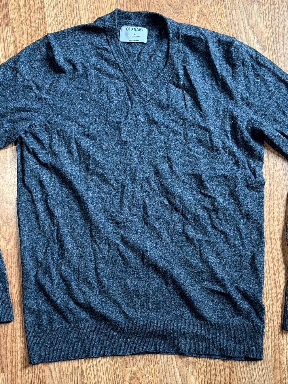 Old Navy Men's Dark Charcoal V-Neck Sweater
